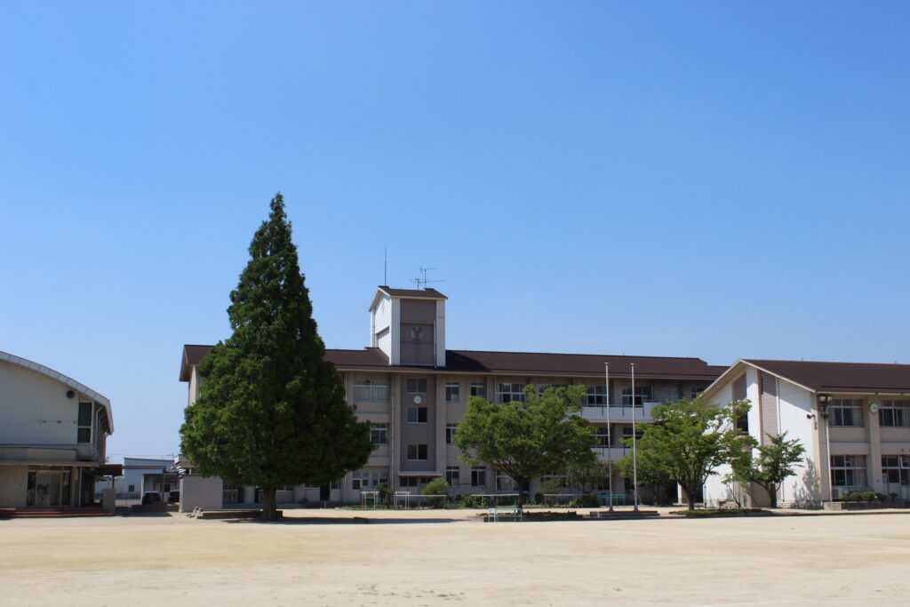 岡山市立曾根小学校