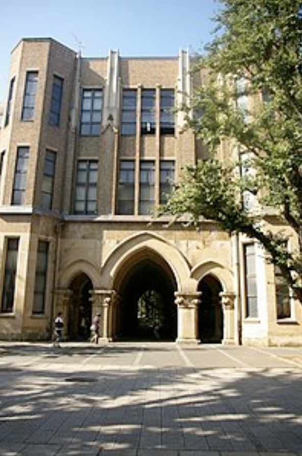 東京大学